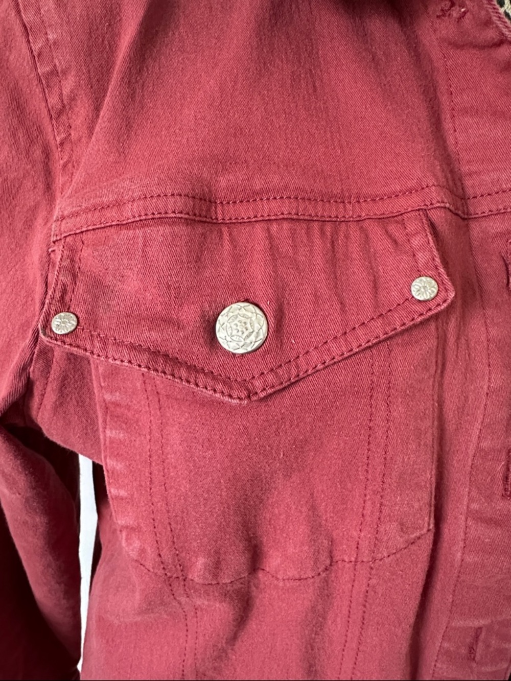 Classic Women's Red Denim Jacket - Picture 2 of 5